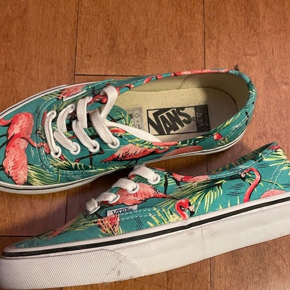 VANS Flamingo 🦩 Sneakers - SIZE 6 - Picture 3 of 7
